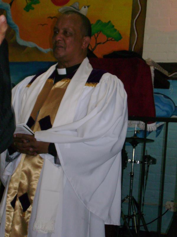 pastor_t12026.JPG